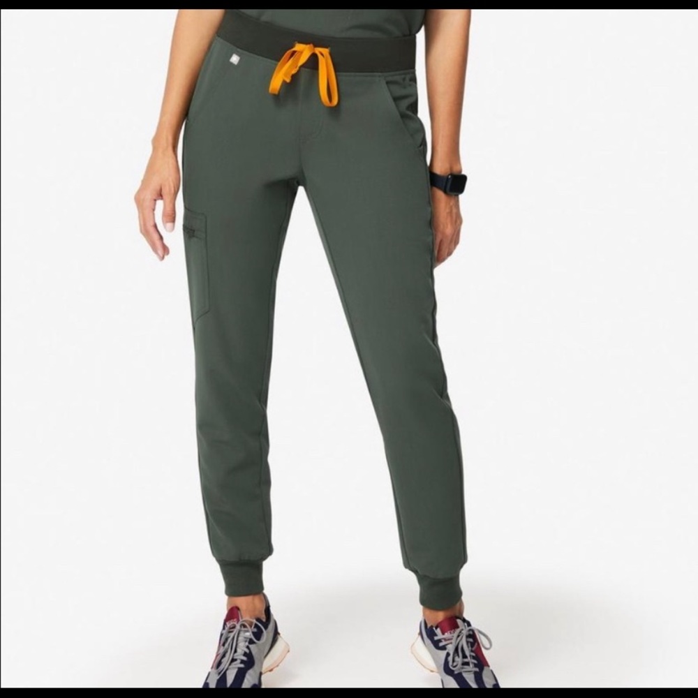 Figs Moss Limited Edition Zamora